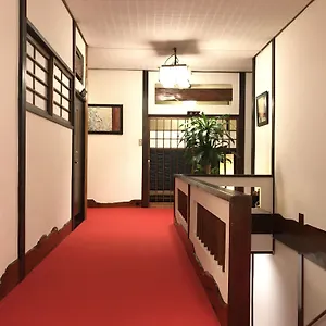https://ryokan-suigetsu.kanagawa-hotels.com